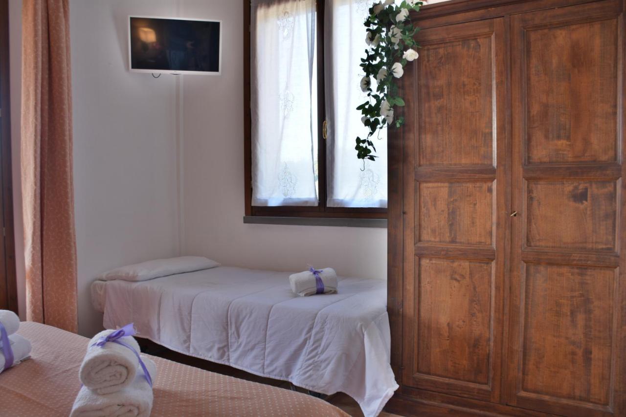 Hotel Villa Paradiso Рипарбела Екстериор снимка