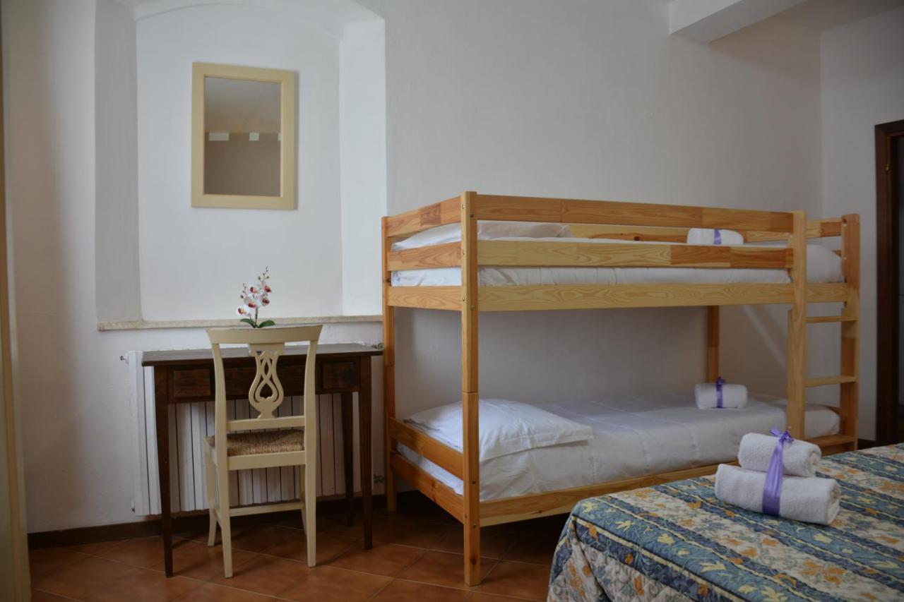 Hotel Villa Paradiso Рипарбела Екстериор снимка