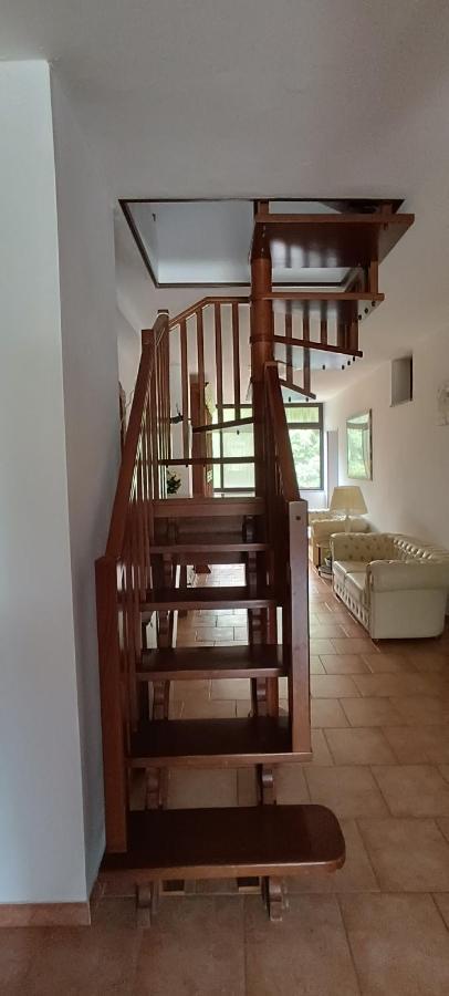 Hotel Villa Paradiso Рипарбела Екстериор снимка